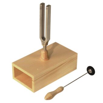 Wittner 935-RA stemvork a-440 Hz. met houten klankkast